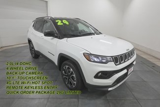 Used 2024 Jeep Compass Limited image 1