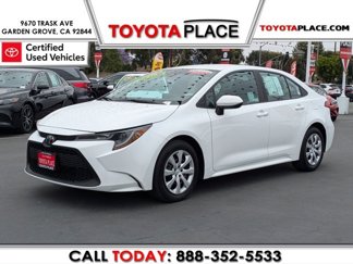 Certified 2022 Toyota Corolla LE image 1