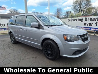 Used 2015 Dodge Grand Caravan SE image 1