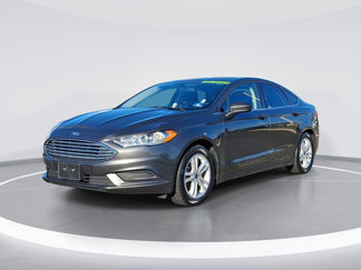Used 2018 Ford Fusion SE w/ Fusion SE Technology Package image 1