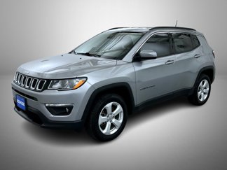 Used 2019 Jeep Compass Latitude w/ Cold Weather Group image 1