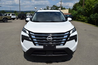 Used 2024 Nissan Rogue SV image 1