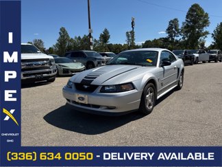 Used 2004 Ford Mustang Coupe image 1