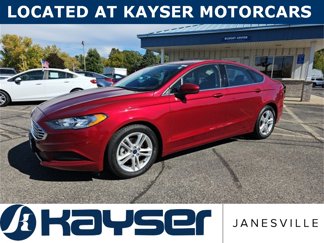 Used 2018 Ford Fusion SE image 1