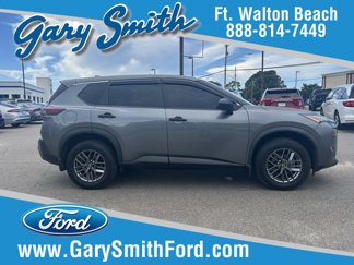 Used 2021 Nissan Rogue S image 1