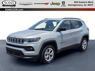 New 2025 Jeep Compass Latitude image 1