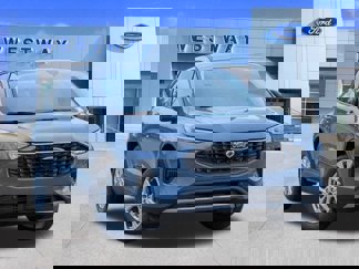 New 2025 Ford Escape Active image 1