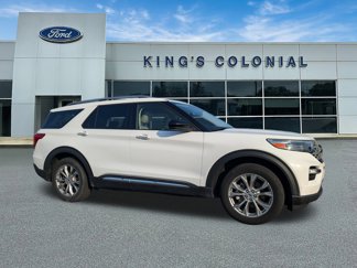 Used 2023 Ford Explorer Limited image 1