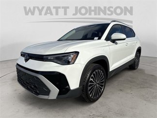 New 2025 Volkswagen Taos SE image 1