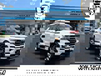 Used 2020 Ford Explorer XLT w/ Equipment Group 202A image 1
