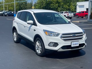 Used 2019 Ford Escape SE image 1