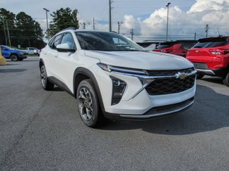New 2025 Chevrolet Trax LT w/ Driver Confidence Package image 1