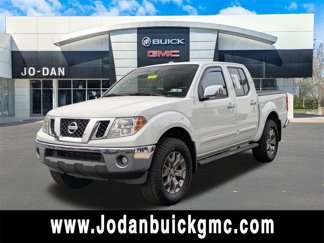 Used 2014 Nissan Frontier SV image 1