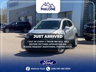 Used 2020 Chevrolet Trax LT w/ LT Convenience Package image 1