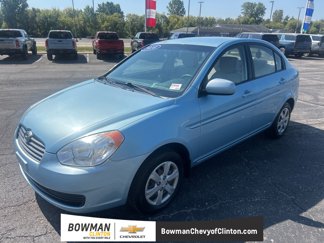 Used 2010 Hyundai Accent GLS image 1