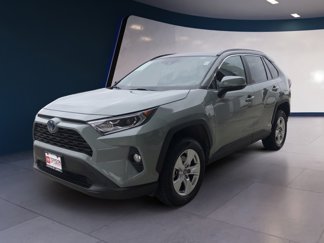 Used 2020 Toyota RAV4 XLE image 1
