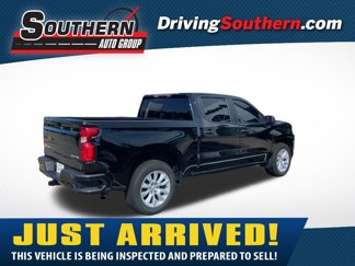 Used 2022 Chevrolet Silverado 1500 Custom image 1