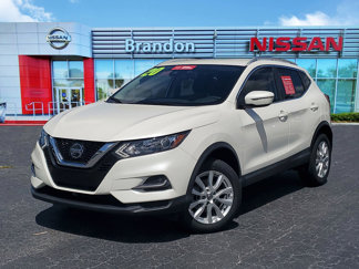 Certified 2020 Nissan Rogue Sport SV image 1