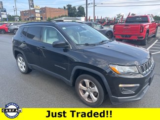 Used 2017 Jeep Compass Latitude w/ Popular Equipment Group image 1