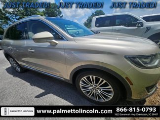 Used 2017 Lincoln MKX Reserve w/ Driver Assistance Package image 1