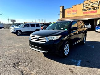 Used 2011 Toyota Highlander 2WD image 1