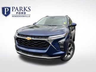 Used 2024 Chevrolet Trax LT w/ Driver Confidence Package image 1