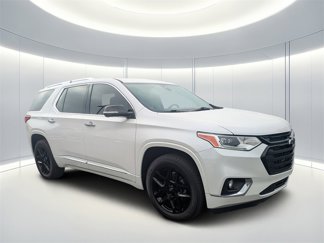 Used 2020 Chevrolet Traverse Premier w/ LPO, Blackout Package image 1