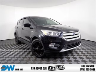 Used 2019 Ford Escape SE image 1