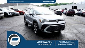 New 2025 Volkswagen Taos SE image 1
