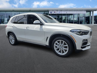 Used 2021 BMW X5 sDrive40i w/ Premium Package image 1