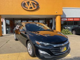 Used 2021 Chevrolet Malibu LT image 1
