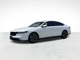 Used 2024 Honda Accord Touring image 1