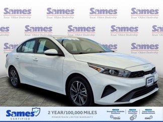 Used 2023 Kia Forte LXS image 1