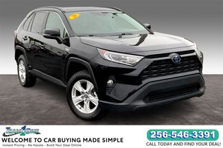 Used 2020 Toyota RAV4 XLE image 1