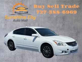 Used 2010 Nissan Altima 2.5 S image 1