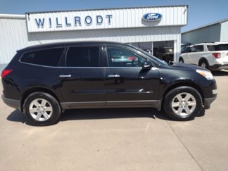 Used 2012 Chevrolet Traverse LT image 1