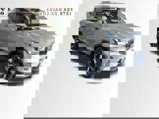 New 2025 Volvo XC40 B5 Core w/ Protection Package Premier video 1