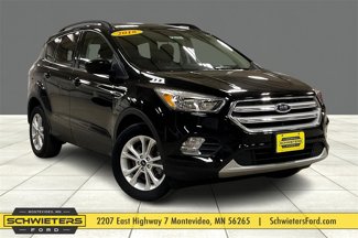 Certified 2018 Ford Escape SE w/ SE Sync 3 Package image 1