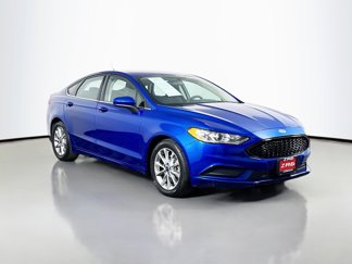 Used 2017 Ford Fusion SE image 1