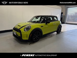 Certified 2023 MINI Cooper S w/ Premium Package image 1