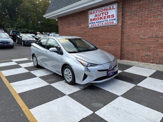 Used 2016 Toyota Prius Two image 1