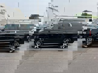 Used 2016 GMC Yukon XL Denali w/ Open Road Package image 1