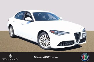 Used 2022 Alfa Romeo Giulia Sprint image 1