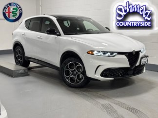 New 2025 Alfa Romeo Tonale w/ Premium Package image 1