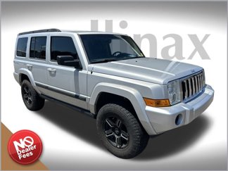 Used 2007 Jeep Commander Sport image 1