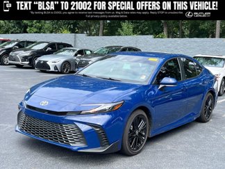 Used 2025 Toyota Camry SE image 1