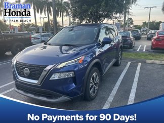Used 2021 Nissan Rogue SV image 1