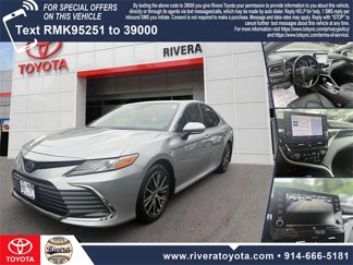 Used 2022 Toyota Camry XLE image 1