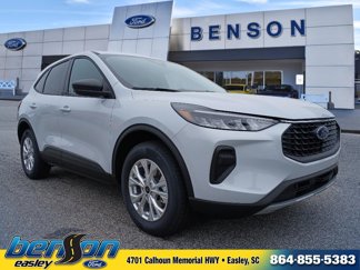 New 2025 Ford Escape Active w/ Cold Weather Package image 1