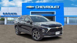 New 2025 Chevrolet Trax LT w/ Driver Confidence Package image 1